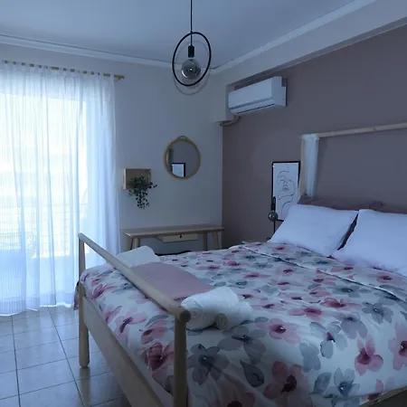 Valia's Center Apartment