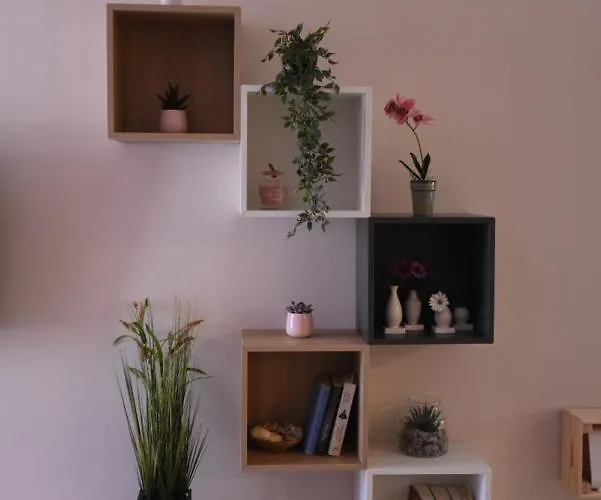 Valia's Center Appartement *