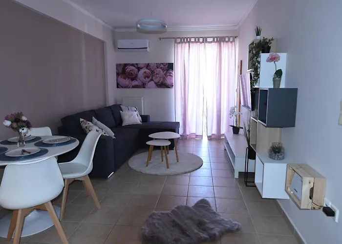 Valia's Center * Nauplie