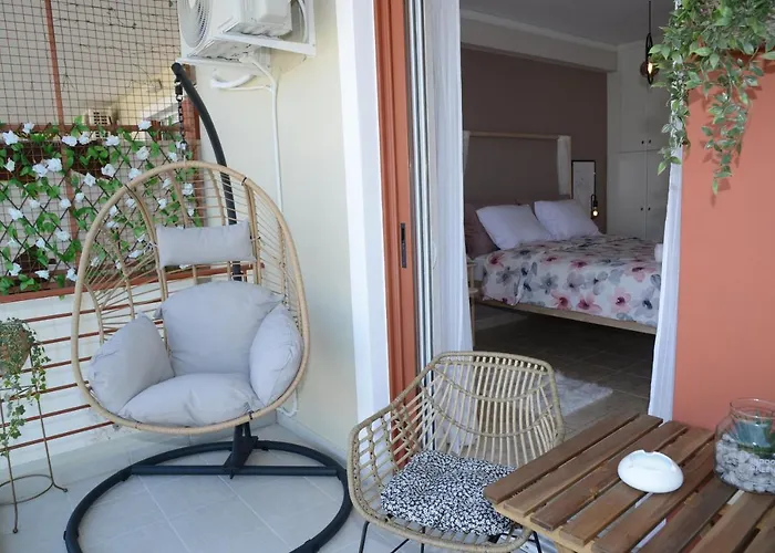 Valia's Center Нафплион